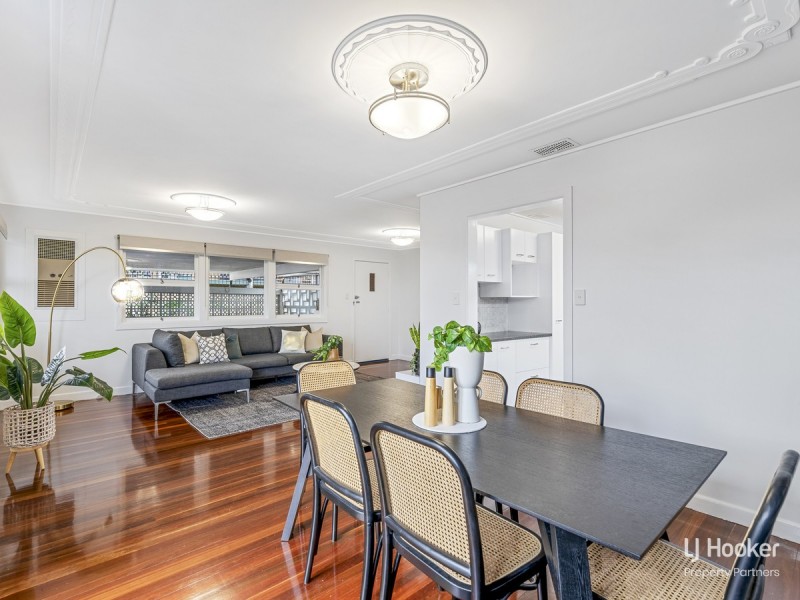 27 Frost Street, Mount Gravatt East QLD 4122