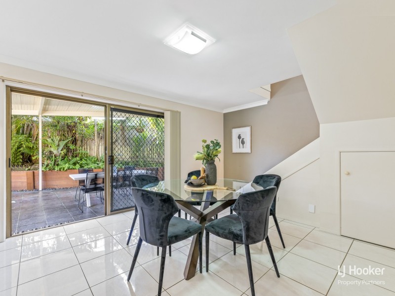 51 Coleman Crescent, Springwood QLD 4127