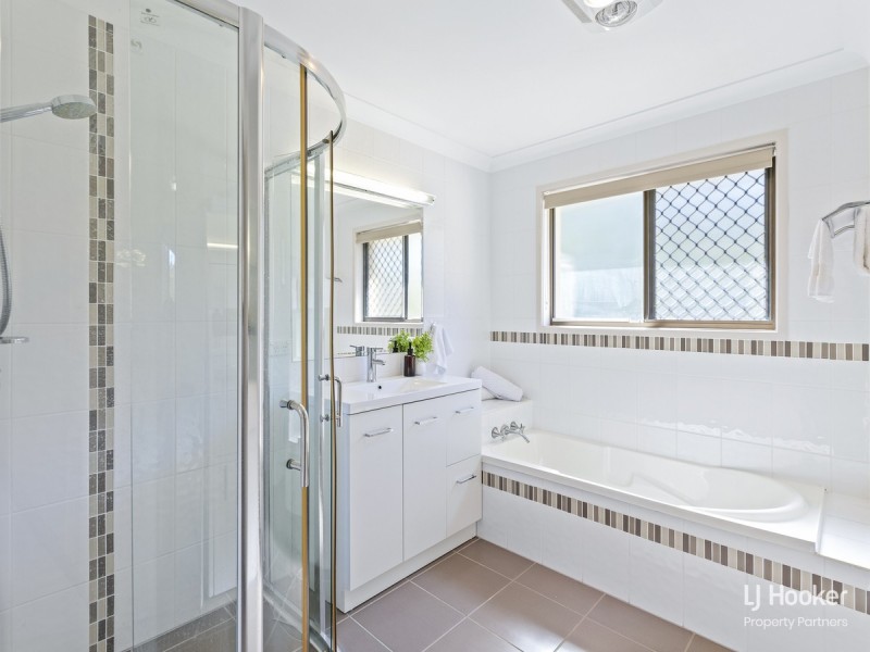 51 Coleman Crescent, Springwood QLD 4127