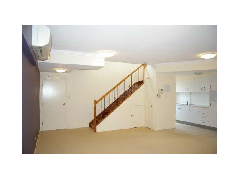 29/1884 Logan Road, Upper Mount Gravatt QLD 4122