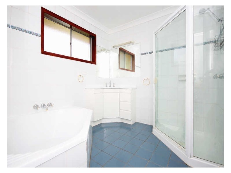 35 Crest St, Mount Gravatt East QLD 4122