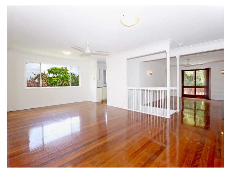 35 Crest St, Mount Gravatt East QLD 4122