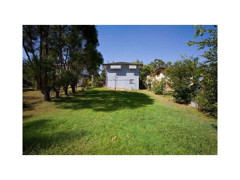 8 Dorien Street, Mount Gravatt East QLD 4122