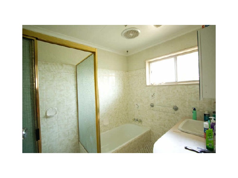 13 Mack Street, Wishart QLD 4122