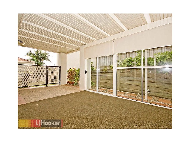 11 Oleander Place, Carindale QLD 4152