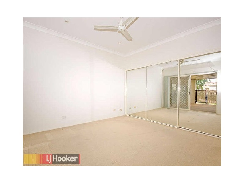 11 Oleander Place, Carindale QLD 4152