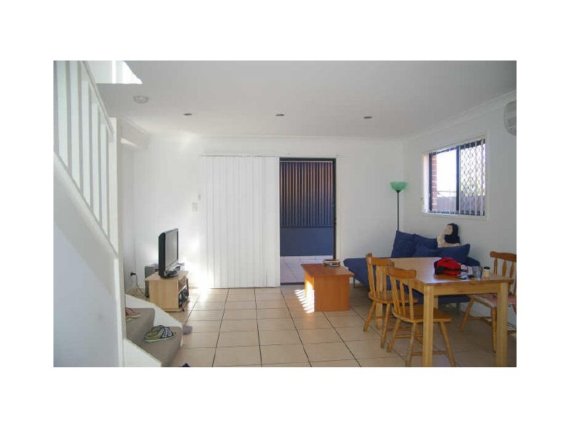 7/74 Creek Rd, Mount Gravatt East QLD 4122