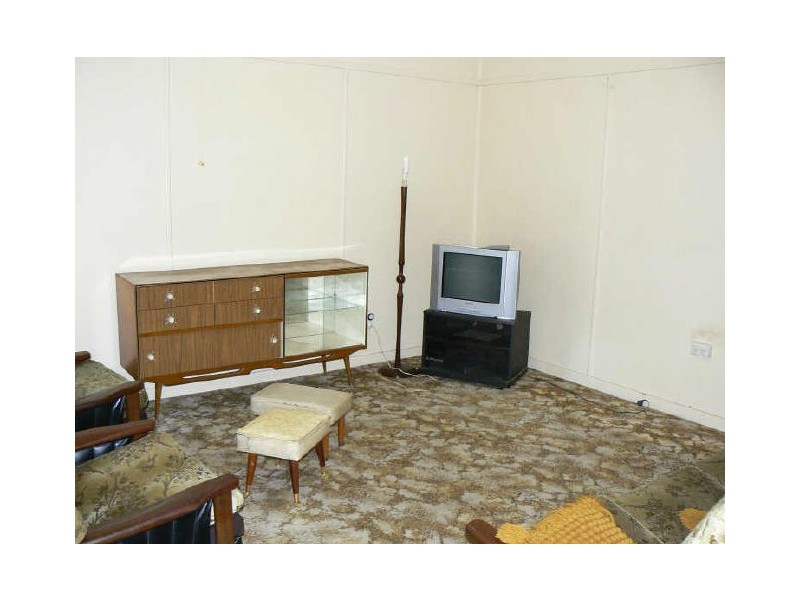 76 Halsey Street (84 Glindemann Dr), Holland Park QLD 4121