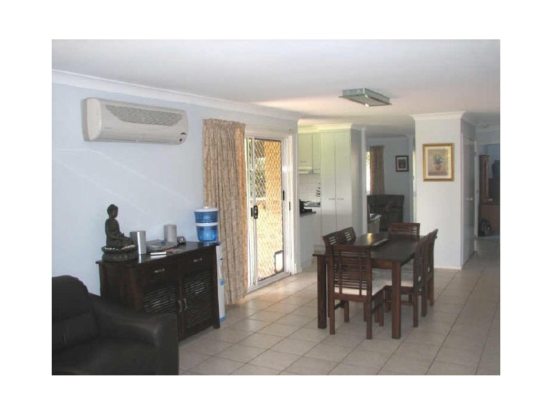 8 Oakmont Avenue, Oxley QLD 4075