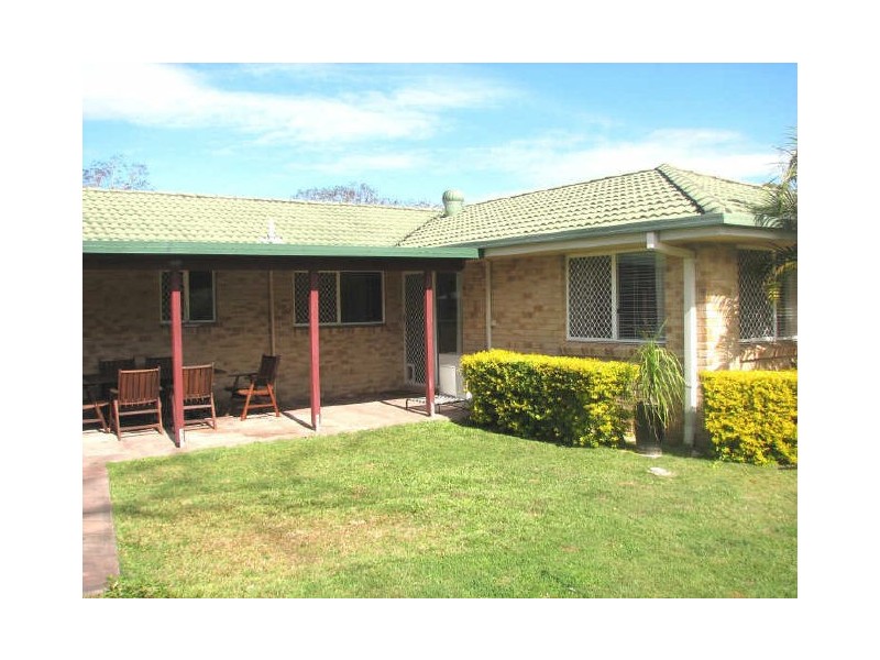 8 Oakmont Avenue, Oxley QLD 4075