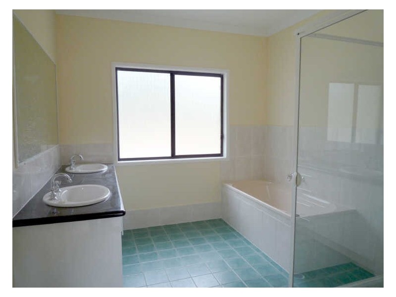 24 Ison Road, Greenbank QLD 4124