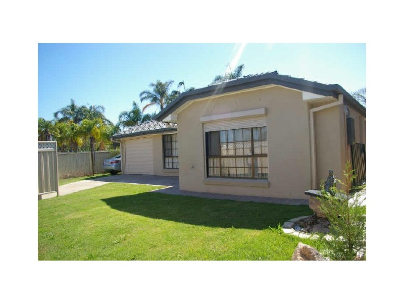 37 Ham Road, Mansfield QLD 4122