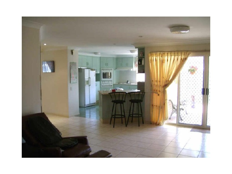 21 Shillington Place, Wishart QLD 4122