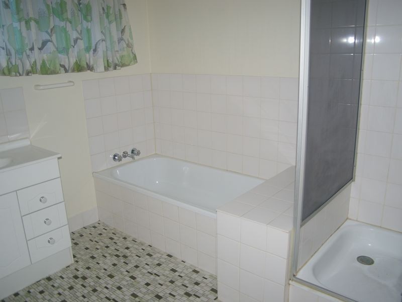 20 Michelle Crescent, Wishart QLD 4122