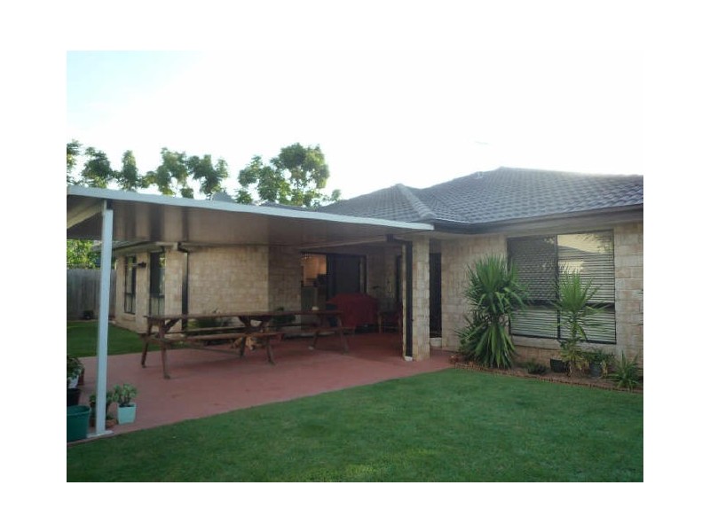 7 Kimbolton Drive, Redland Bay QLD 4165