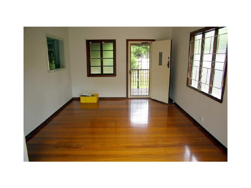 10 Pettigrew St, Mount Gravatt East QLD 4122