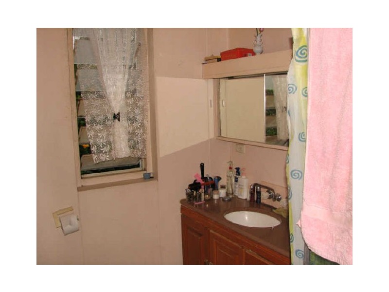 1/223 Cavendish Road, Coorparoo QLD 4151