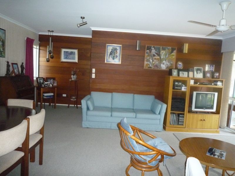 17 Azanian Street, Upper Mount Gravatt QLD 4122