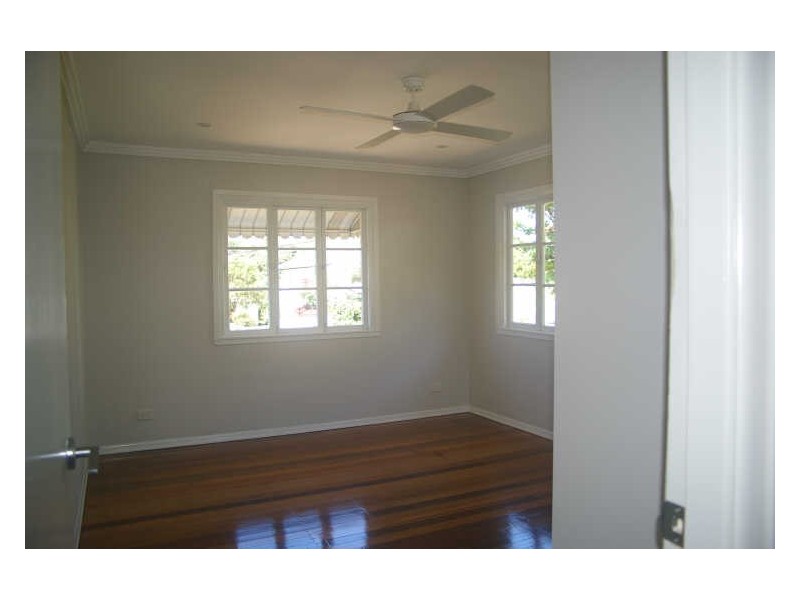 12 Oakfield Street, Mount Gravatt East QLD 4122