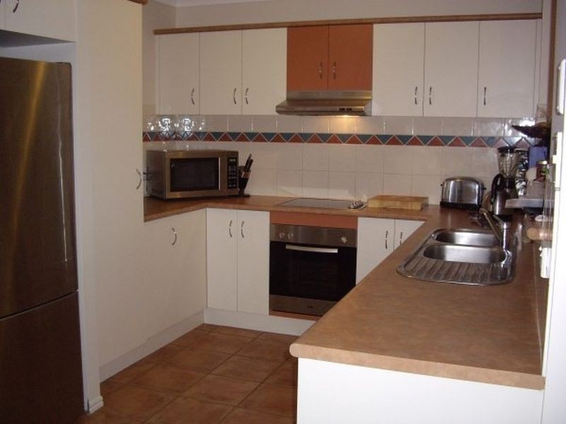 4/18 Delavan Street, Wishart QLD 4122