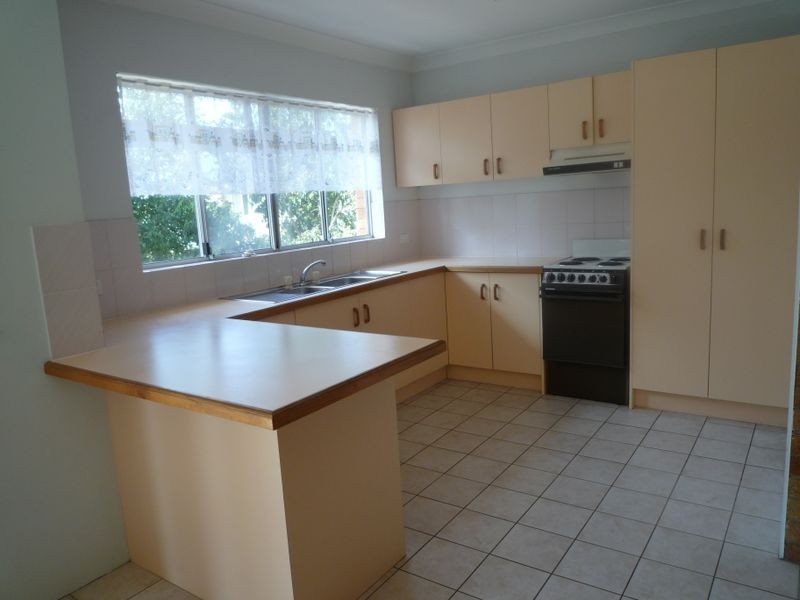 2/28 Mountain Street (33 Shire Rd), Mount Gravatt QLD 4122