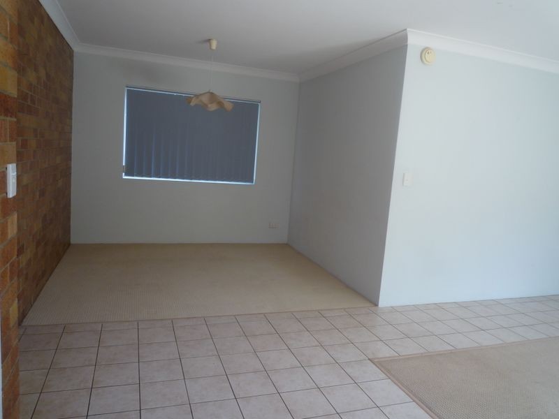 2/28 Mountain Street (33 Shire Rd), Mount Gravatt QLD 4122