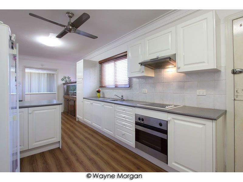 143 Birdwood Road, Holland Park West QLD 4121