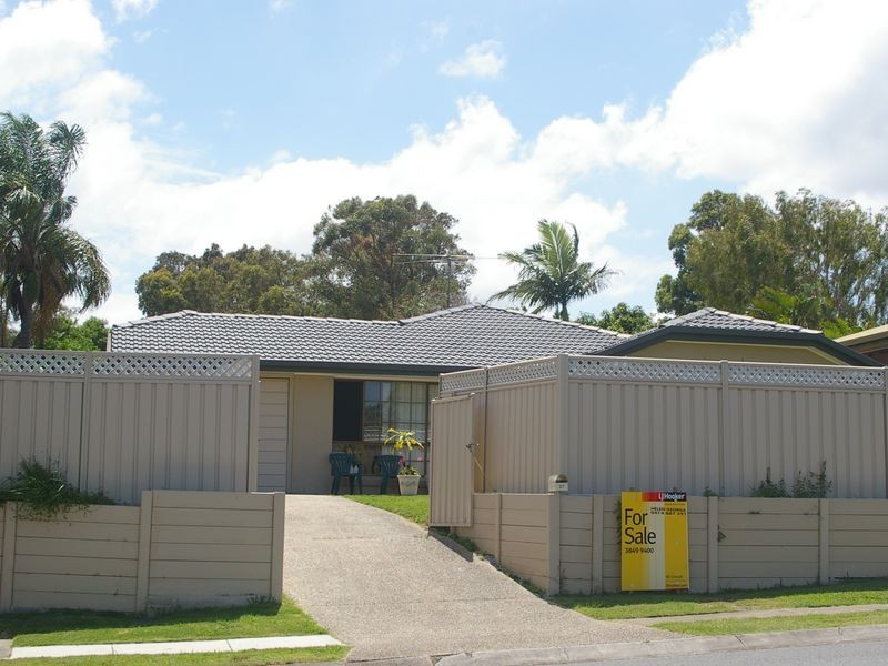 37 Ham Road, Mansfield QLD 4122