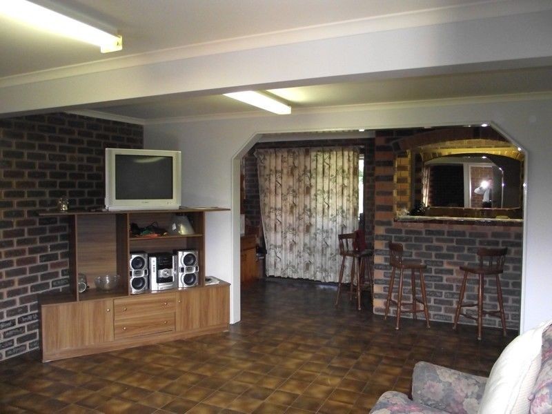 30 Kavanagh Road, Wishart QLD 4122