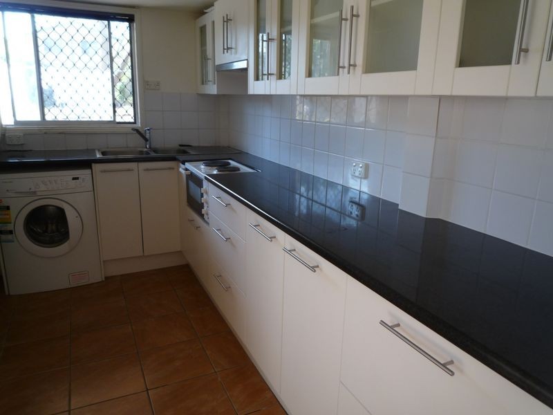 18 Railway Terrace, Murarrie QLD 4172