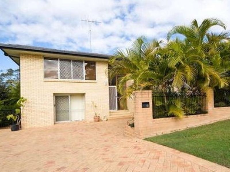 18 Colington Street, Mansfield QLD 4122