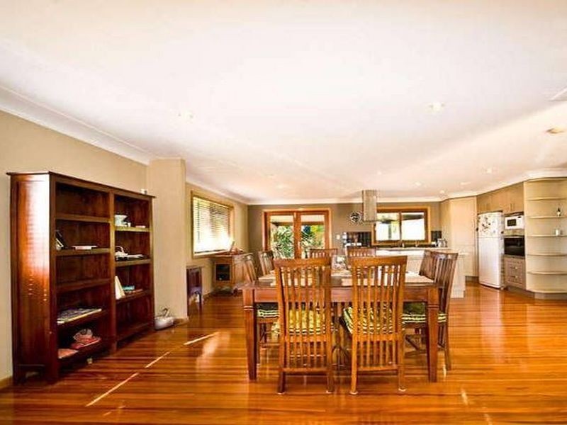 18 Colington Street, Mansfield QLD 4122