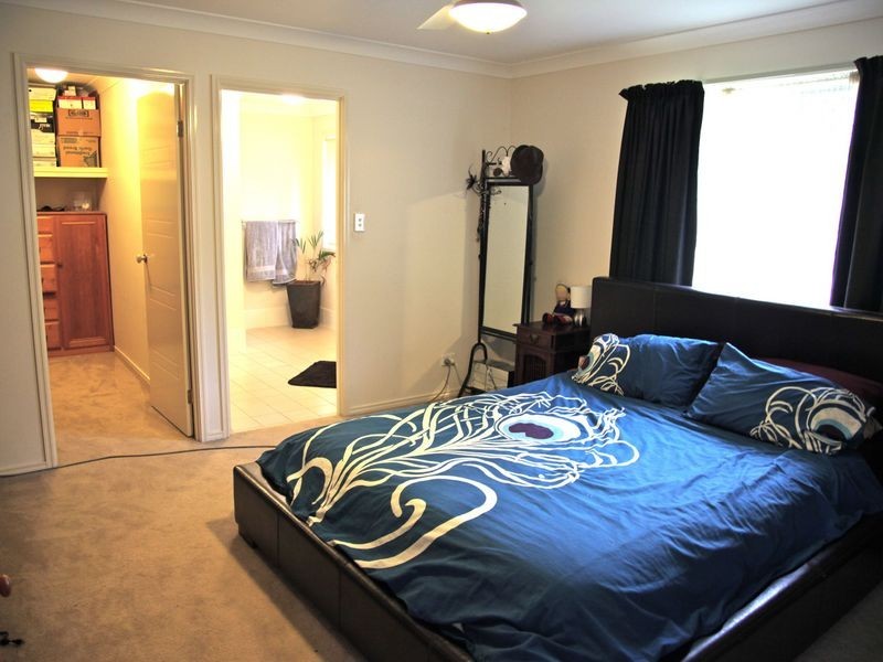 214 Creek Road, Mount Gravatt East QLD 4122