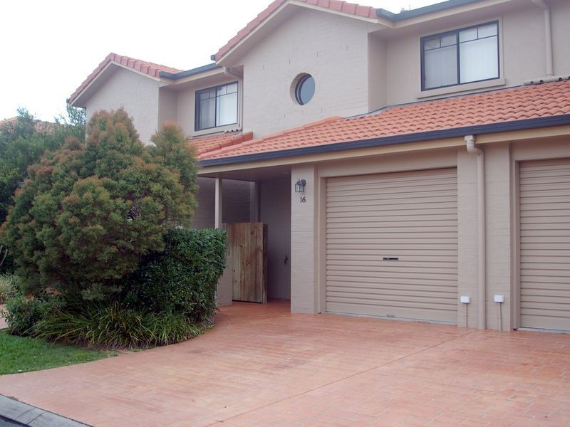 16/18 Delavan Street, Wishart QLD 4122