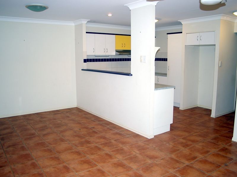 16/18 Delavan Street, Wishart QLD 4122