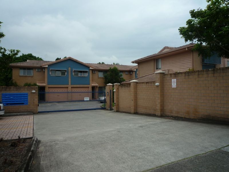 4/360 Orange Grove Rd, Salisbury QLD 4107