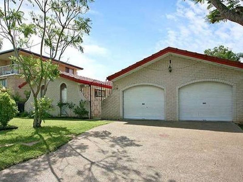 28 Buttercup Street, Mansfield QLD 4122