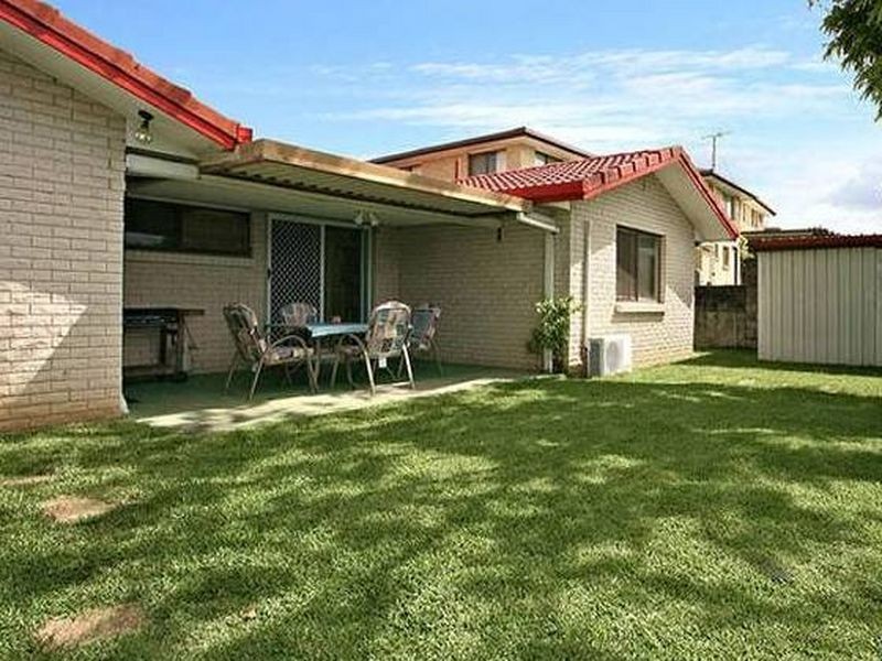 28 Buttercup Street, Mansfield QLD 4122