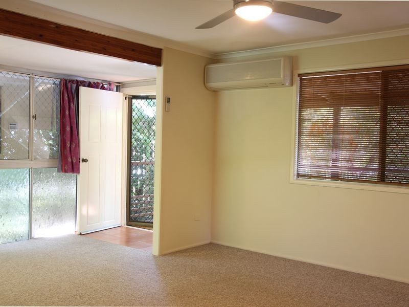 172 Messines Ridge Rd, Holland Park West QLD 4121