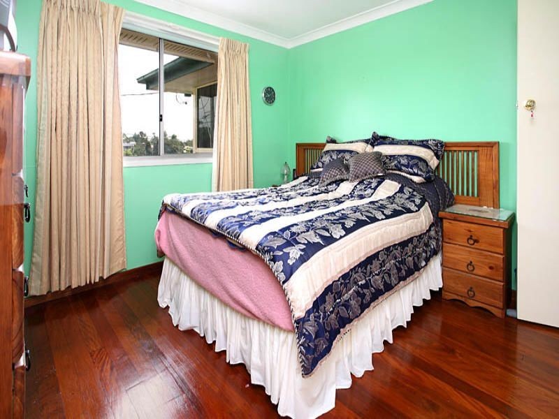 213 Mt Gravatt-Capalaba Road, Wishart QLD 4122