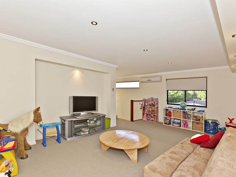 33 Alpita Street, Kuraby QLD 4112