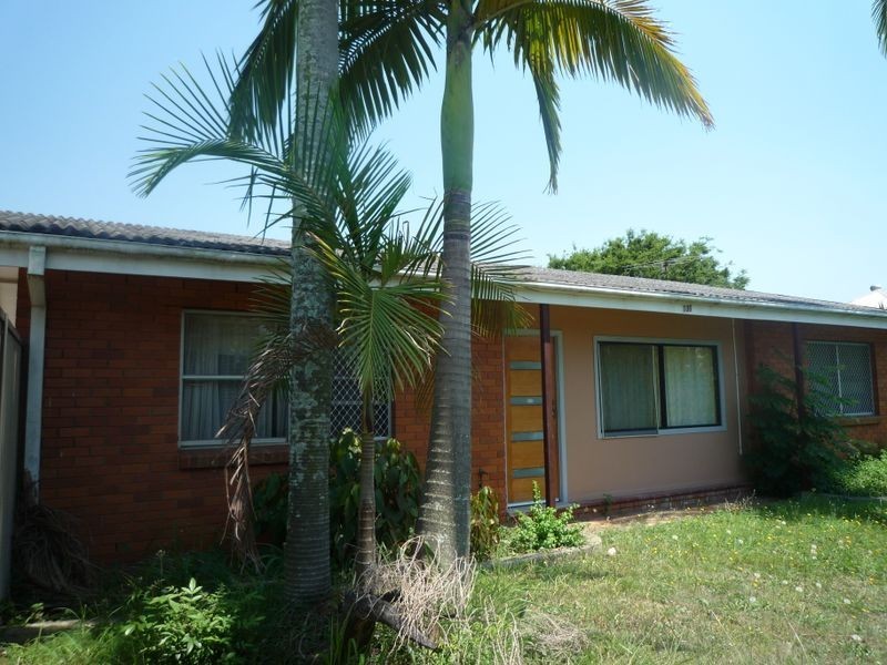 106 Mains Rd, Sunnybank QLD 4109