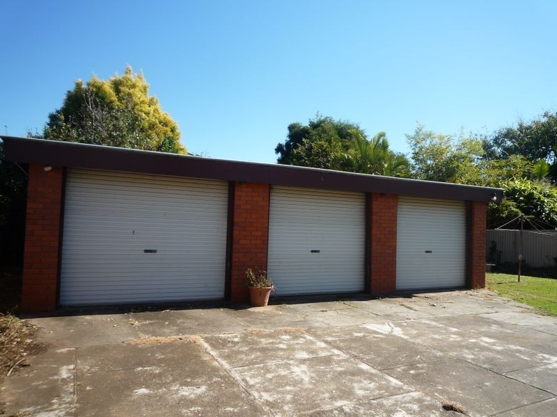 106 Mains Rd, Sunnybank QLD 4109