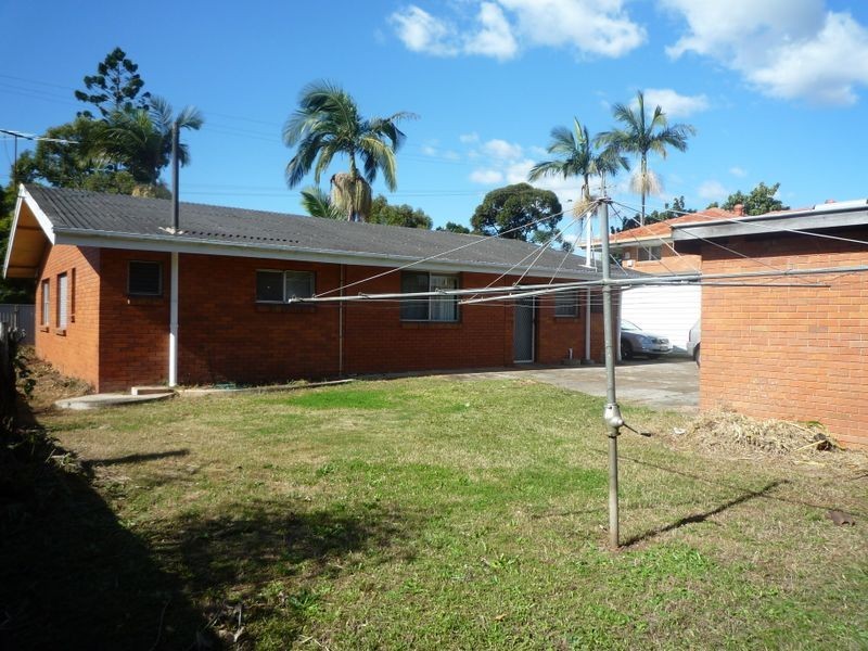 106 Mains Rd, Sunnybank QLD 4109