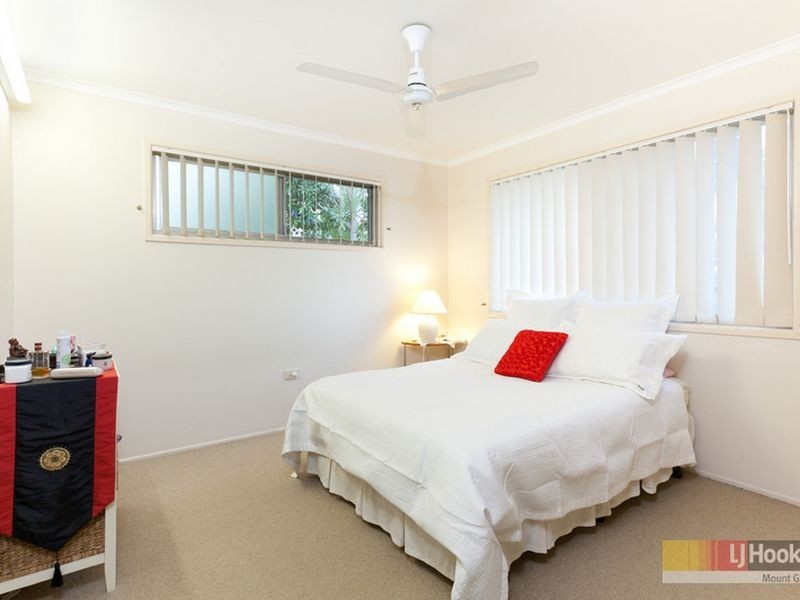 14 Azanian St, Upper Mount Gravatt QLD 4122