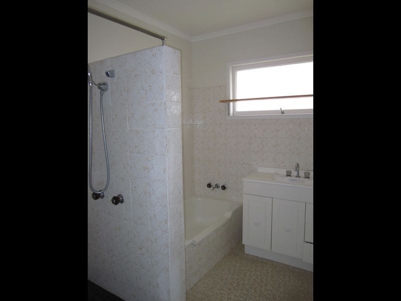 34 Valentia St, Mansfield QLD 4122