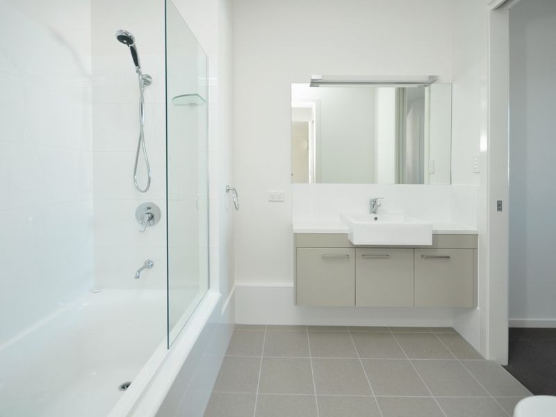 1/25 Howsan St, Mount Gravatt East QLD 4122