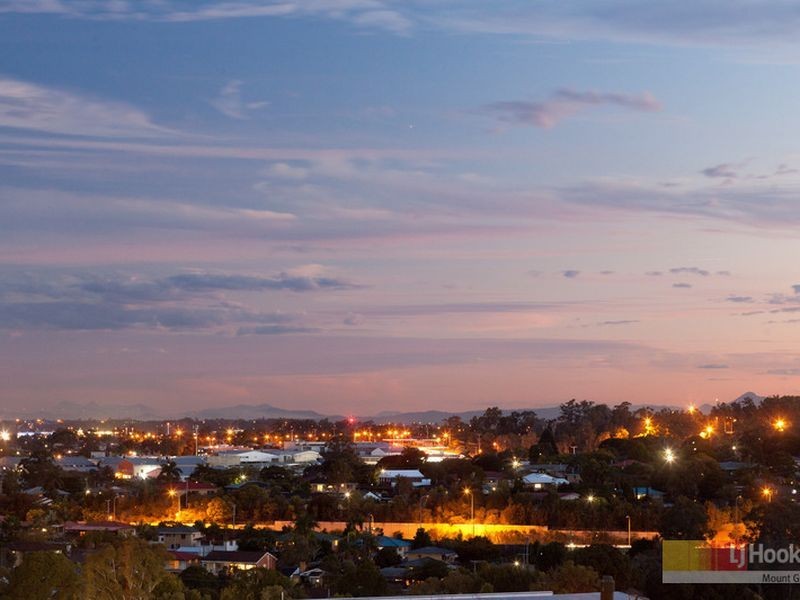 14 Azanian St, Upper Mount Gravatt QLD 4122