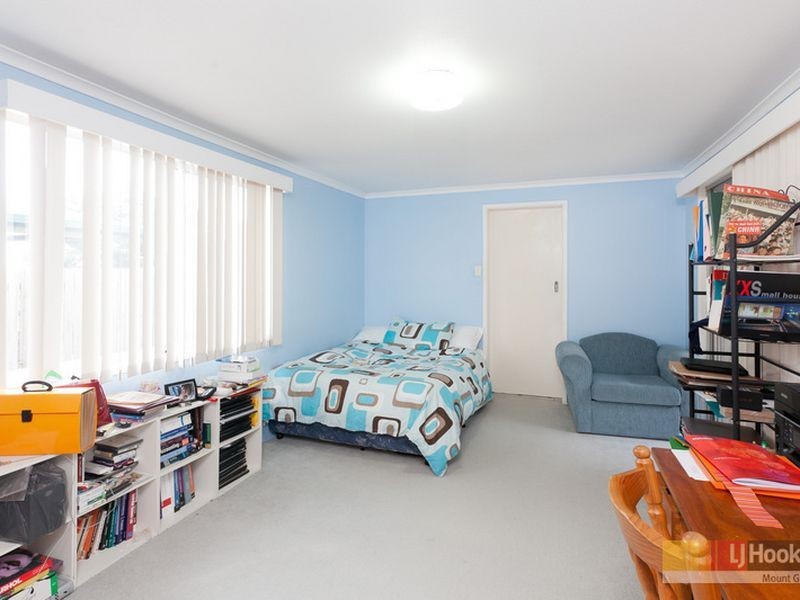 14 Azanian St, Upper Mount Gravatt QLD 4122