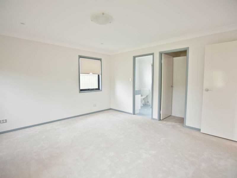 20 Mizen Place, Holland Park West QLD 4121